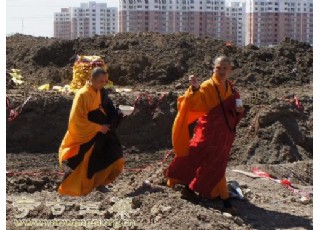 ���ˎ�������e��ǰ�V��(ch��ng)�������(hu��)