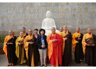 Խ���v�Ї�(gu��)��ʹ����Ԋ(sh��)ٛ(z��ng)�ͱ����`���°����ӷ�ʥ��һ��