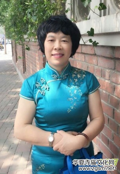 ʰ������һ�M�ҡ����β�ϼ�U��Ԋ(sh��)�~�x��