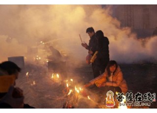 ؔ(c��i)������(��i)����h�wԪ�U��ӭ50�f(w��n)���