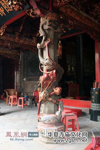 安海龍山寺:一道山門(mén)隔出兩個(gè)世界 四百多座子寺遍布臺(tái)灣 安海龍山寺:一道山門(mén)隔出兩個(gè)世界 四百多座子寺遍布臺(tái)灣