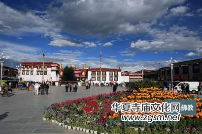 周末凈心燒香許愿 盤點(diǎn)城市里的清幽寺院 周末凈心燒香許愿 盤點(diǎn)城市里的清幽寺院