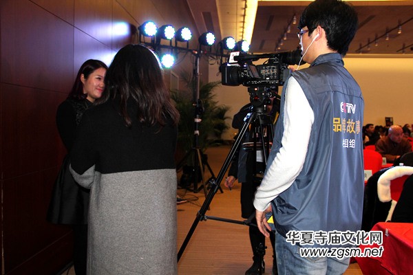 第一屆中國微商大會(huì)暨2014年度品牌頒獎(jiǎng)典禮在京成功召開 第一屆中國微商大會(huì)暨2014年度品牌頒獎(jiǎng)典禮在京成功召開