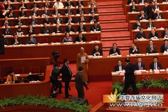 �W(xu��)�\(ch��ng)���������f(xi��)ȫ�w��(hu��)�h�˷�犾��ʰl(f��)��