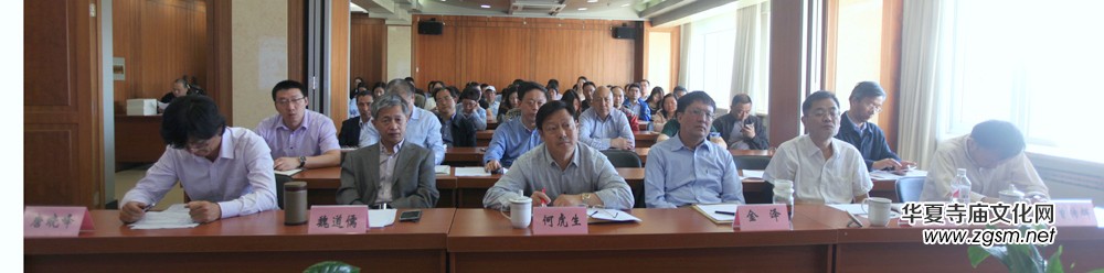 �����ڽ��о����e�k���W��؞������ƽ����ӛ��ȫ���ڽ̹������h�ϵ��vԒ����W�g(sh��)��ӑ����