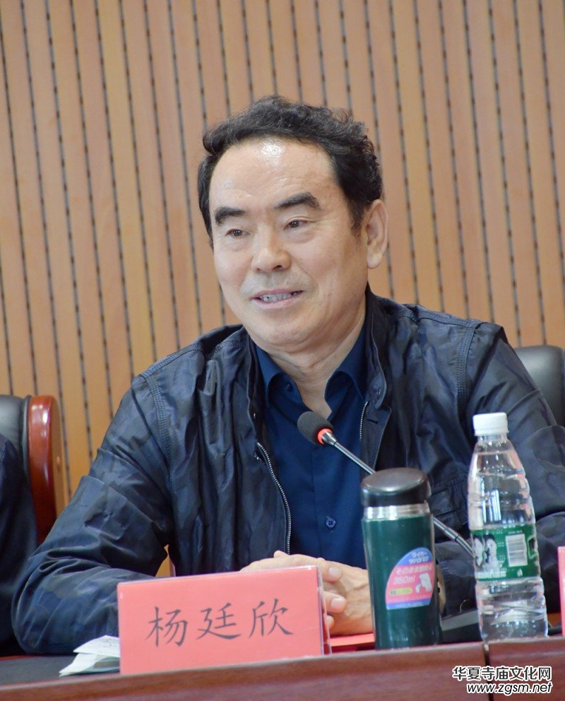 中國(guó)文藝名家“品讀大美贛鄱 放歌萬(wàn)年石鎮(zhèn)”采風(fēng)系列活動(dòng)舉辦 中國(guó)文藝名家“品讀大美贛鄱 放歌萬(wàn)年石鎮(zhèn)”采風(fēng)系列活動(dòng)舉辦