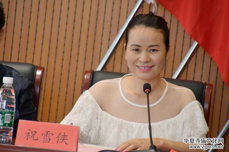 中國(guó)文藝名家“品讀大美贛鄱 放歌萬(wàn)年石鎮(zhèn)”采風(fēng)系列活動(dòng)舉辦 中國(guó)文藝名家“品讀大美贛鄱 放歌萬(wàn)年石鎮(zhèn)”采風(fēng)系列活動(dòng)舉辦