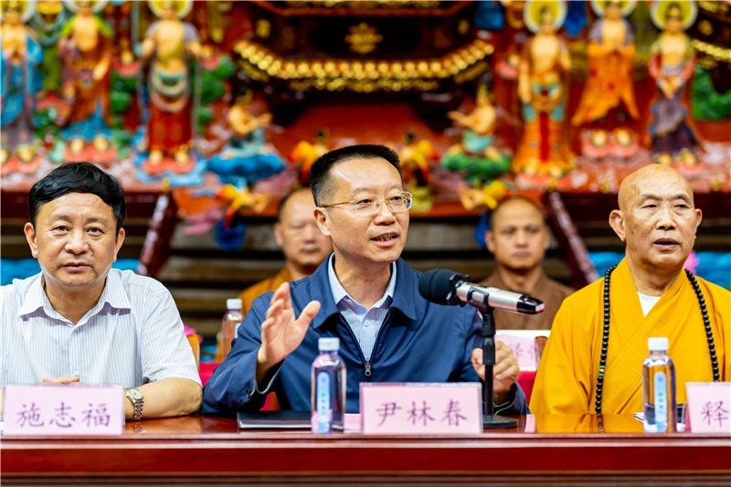 �����ڶ��w�����_չ���W���hʷ��������������ӛʹ��"���}�������