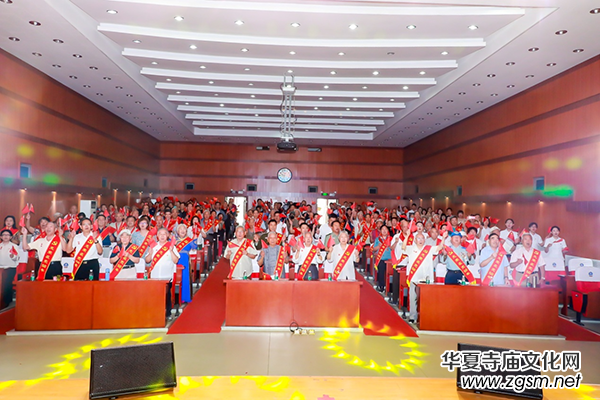 輝煌百年正青春 老兵永遠(yuǎn)跟黨走——通州區(qū)退役軍人事務(wù)局軍休所舉辦慶祝建黨100周年 文藝演出暨“光榮在黨50年”紀(jì)念章頒發(fā)儀式 輝煌百年正青春 老兵永遠(yuǎn)跟黨走——通州區(qū)退役軍人事務(wù)局軍休所舉辦慶祝建黨100周年 文藝演出暨“光榮在黨50年”紀(jì)念章頒發(fā)儀式