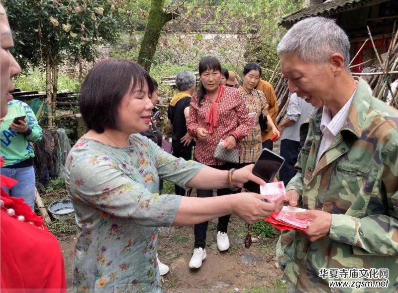 九九重陽節(jié)慈孝萬里行愛心公益活動 九九重陽節(jié)慈孝萬里行愛心公益活動