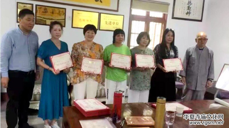 九九重陽節(jié)慈孝萬里行愛心公益活動 九九重陽節(jié)慈孝萬里行愛心公益活動