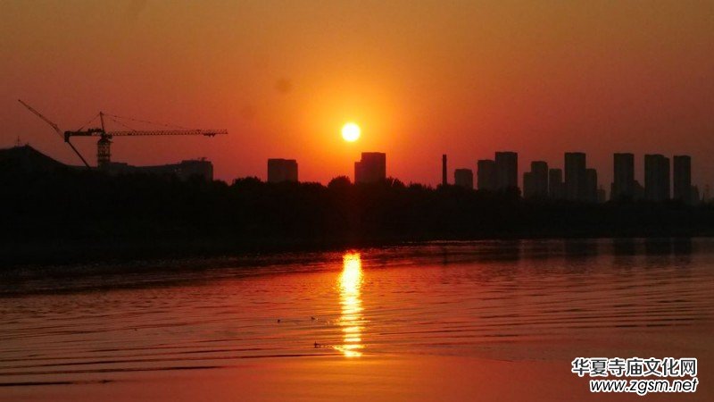 攝影:北京通州運(yùn)河公園水上風(fēng)景及畫舫游船掠影 攝影:北京通州運(yùn)河公園水上風(fēng)景及畫舫游船掠影