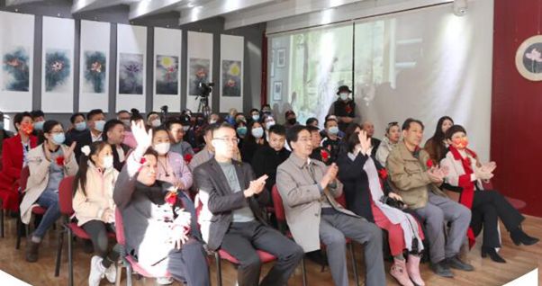 “荷風逸趣"—林清泉荷花作品展在京展出 “荷風逸趣"—林清泉荷花作品展在京展出