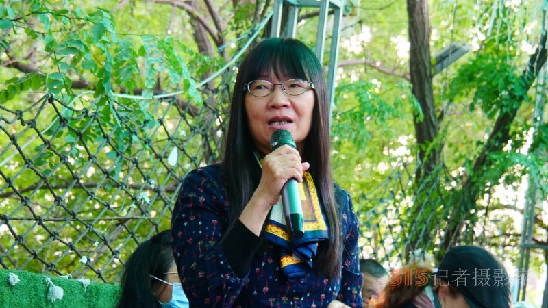 �{ɫ�ϻ�֮��Ԋ��ˇ�g(sh��)�Ҽo����ؑ־���b���ھ��e�k