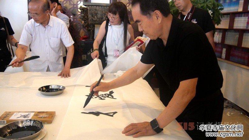 ����đ���ա�����Ї�(gu��)��ˇ�����ČW(xu��)�����zӰ���ݲ��L(f��ng)��(chu��ng)��Փ�����C��(ji��ng)���(d��ng)�ɹ��e�k