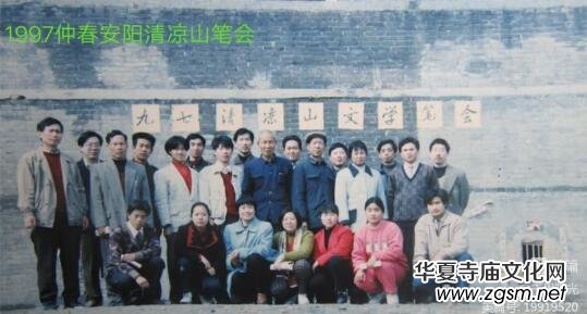 �Ŷ��ĉ�������һƬ�¾G�����P(gu��n)�ڰ��(y��ng)�¾G�ČW(xu��)��Ļؑ�