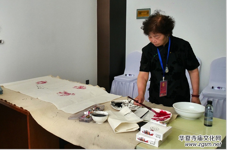 ��Ʒ�xǧ��Ŷ����Ÿ��w�����F�� �Ї���ˇ�������M(j��n)�ӱ��������L(f��ng)ϵ�л�ӳɹ��e�k