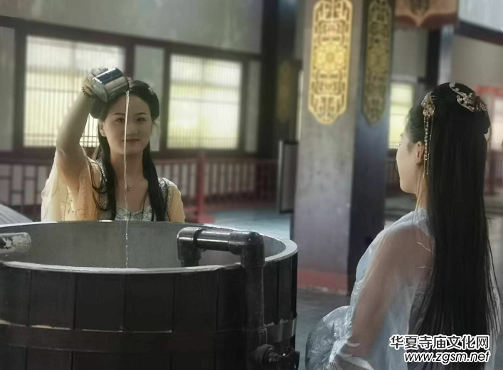 ��Ʒ�xǧ��Ŷ����Ÿ��w�����F�� �Ї���ˇ�������M(j��n)�ӱ��������L(f��ng)ϵ�л�ӳɹ��e�k