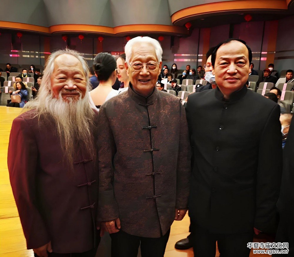 裴懷亮上將會見中國軍地書畫院代表 鼓勵當(dāng)好踐行文化自信旗手 裴懷亮上將會見中國軍地書畫院代表 鼓勵當(dāng)好踐行文化自信旗手