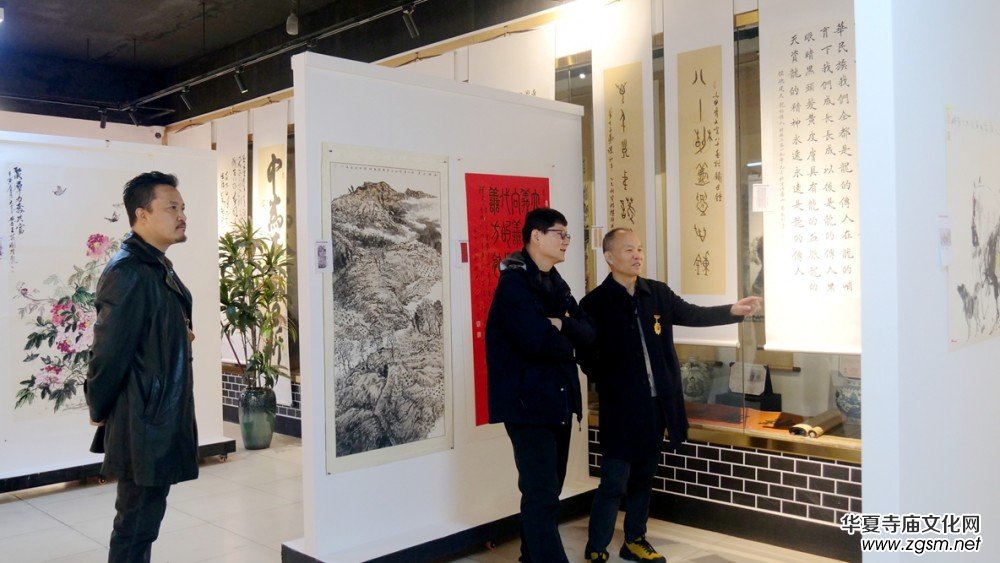 筆墨鑄史 精神永續(xù) 紀(jì)念中國人民抗日戰(zhàn)爭暨世界反法西斯戰(zhàn)爭勝利 80 周年名家書畫展在京隆重開幕 筆墨鑄史 精神永續(xù) 紀(jì)念中國人民抗日戰(zhàn)爭暨世界反法西斯戰(zhàn)爭勝利 80 周年名家書畫展在京隆重開幕